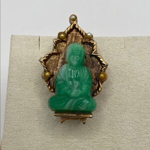 Vintage Green Jade Resin Gold Plated Faux Pearl Budha Brooch Pin